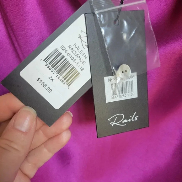 RAILS, New, Kaleen Fuchsia Radiance Ruched Funnel Neck Satin Top, Size XXL - Picture 11 of 13